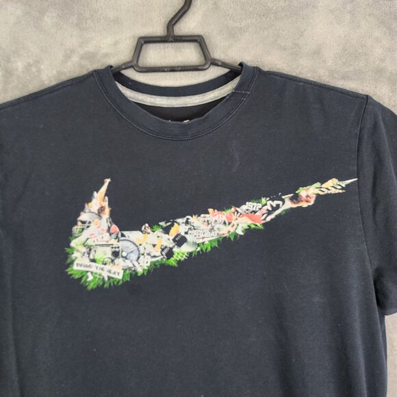 Men's Black Nike Dri-Fit Shirt Graphic Swoosh Short Sleeve Crew Neck Size L - Picture 4 of 11